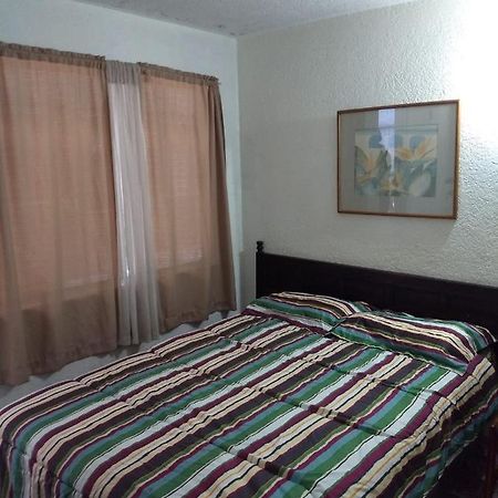 Departamentos Ambassador Apartment Tijuana Luaran gambar