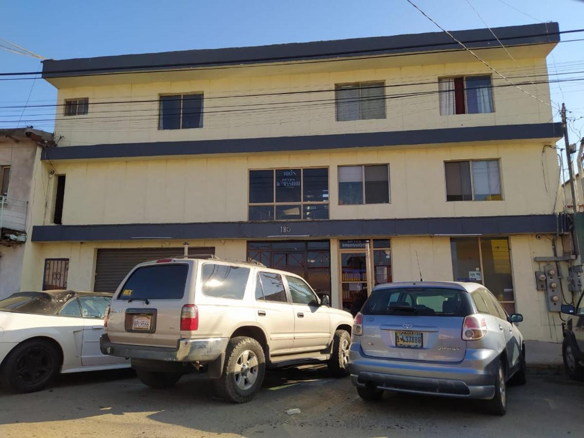 Departamentos Ambassador Apartment Tijuana Luaran gambar